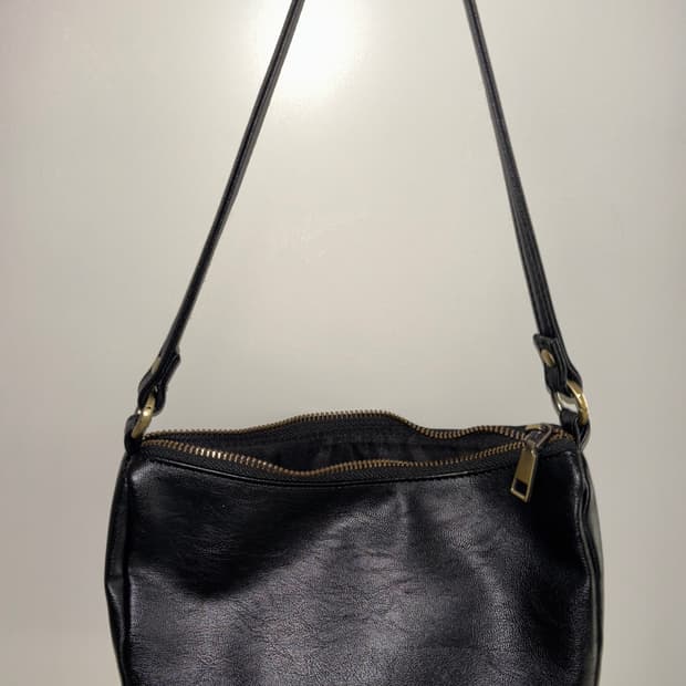 애즈온 키스백 미니백