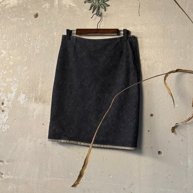 27-28inch ) HELMUT LANG Raw Denim Skirt