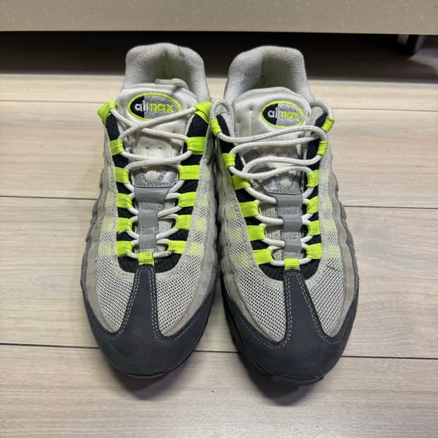 나이키 에어맥스 95 og 네온 옐로우 2020 / 255 사이즈