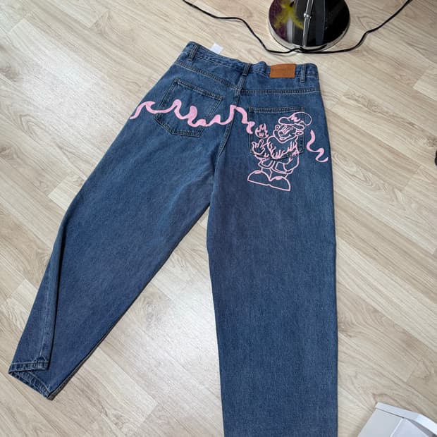 위캔더스 DWARF DENIM PANTS (L.BLUE)