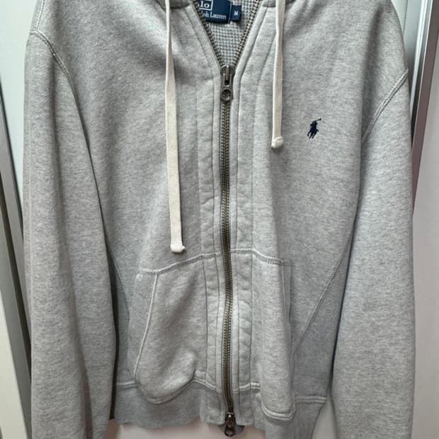 폴로 후드집업