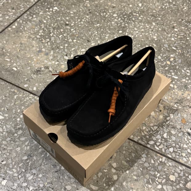 클락스 왈라비 블랙 스웨이드 UK9.5