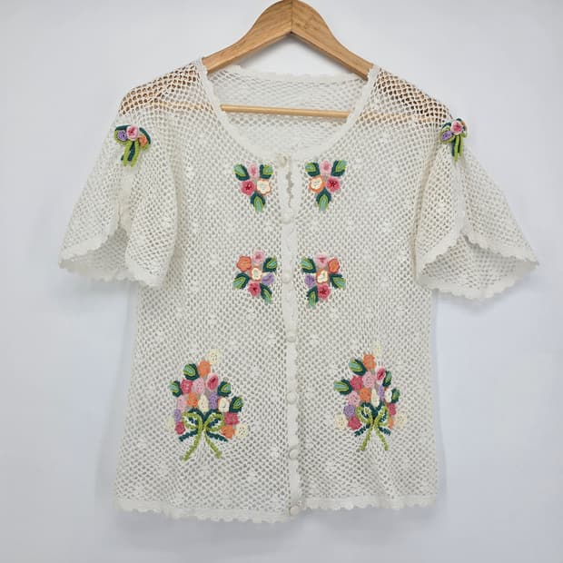 아이보리 꽃 자수 뜨개 가디건 빈티지