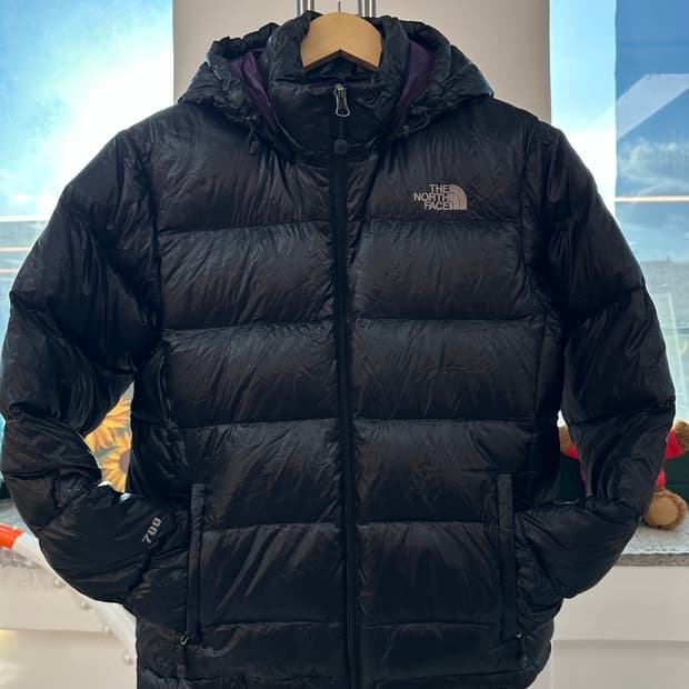 노스페이스 700 패딩