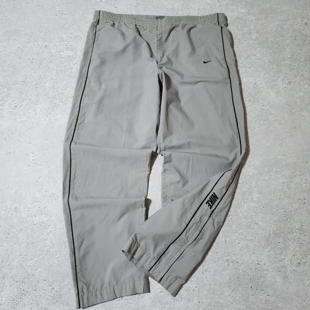나이키 사이드라인 그레이 빅로고 트랙팬츠 바람막이 와이드 바지