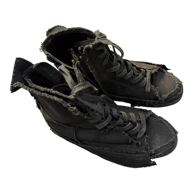 Yohji yamamoto distressed high top