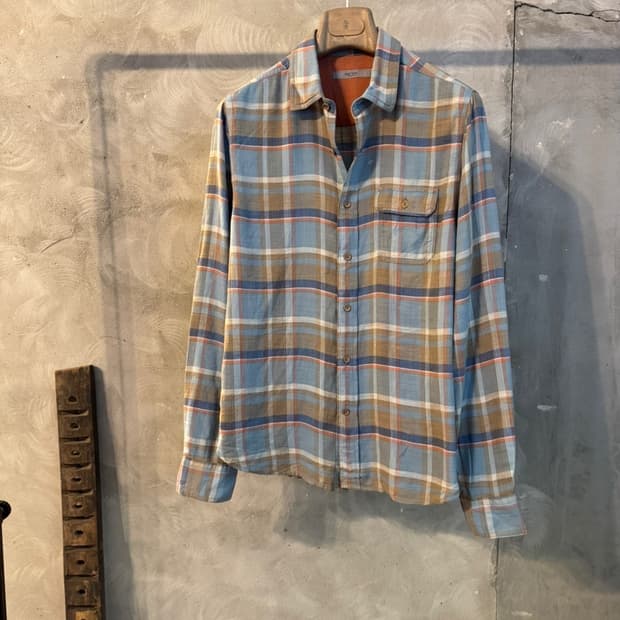 시리즈 아웃도어 셔츠 100