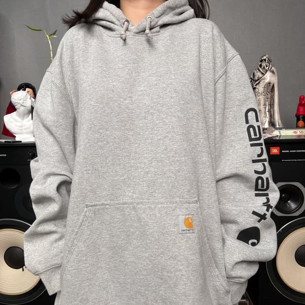 칼하트 레터링 후드티