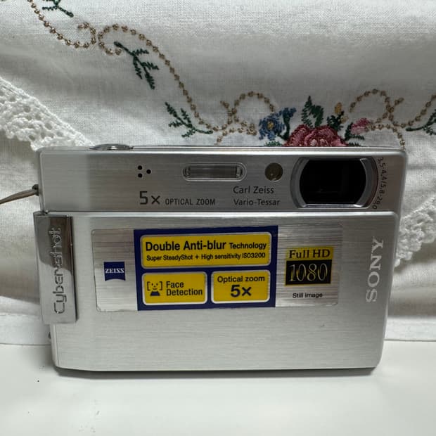 Sony Cyber-shot DSC-T100