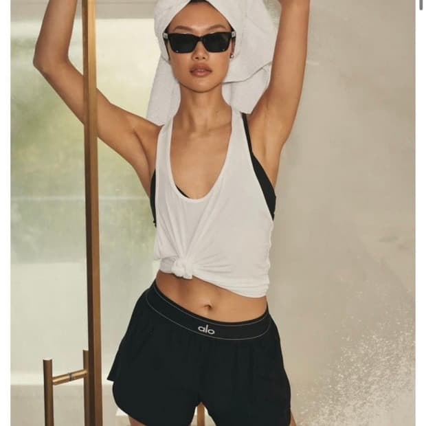alo 알로요가 매치포인트 쇼츠 블랙 M사이즈