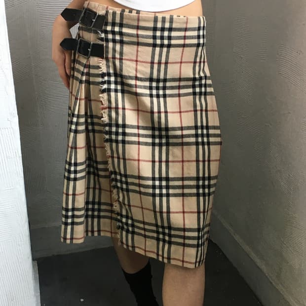 Burberry 버버리 노바체크 울 벨티드 랩 스커트