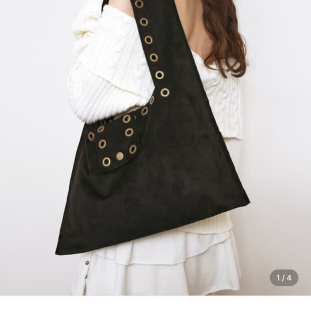 폴리수엠 스웨이드 숄더백 