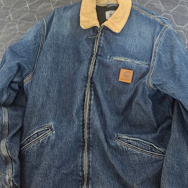 칼하트 wip og 디트로이트 자켓 s사이즈