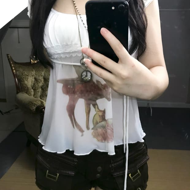 Deer Whisper Top