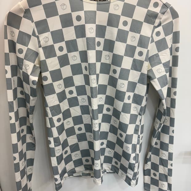 더오픈프로덕트 긴팔티셔츠