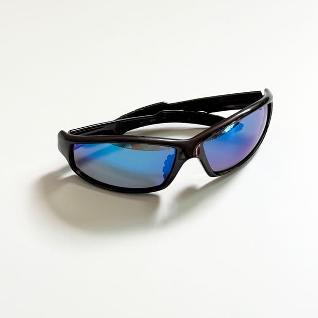 90s KINETIX 랩어라운드 스포티 빈티지 선글라스