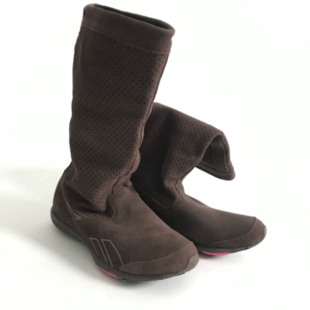Reebok pink point brown suede long boots