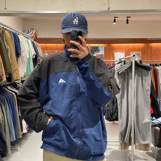 아디다스 올드스쿨 바람막이 자켓