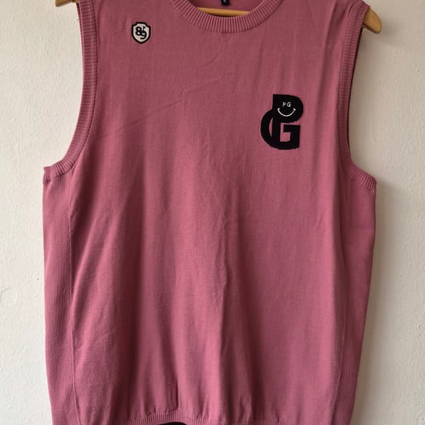 파리게이츠 남성 라운드넥니트조끼

