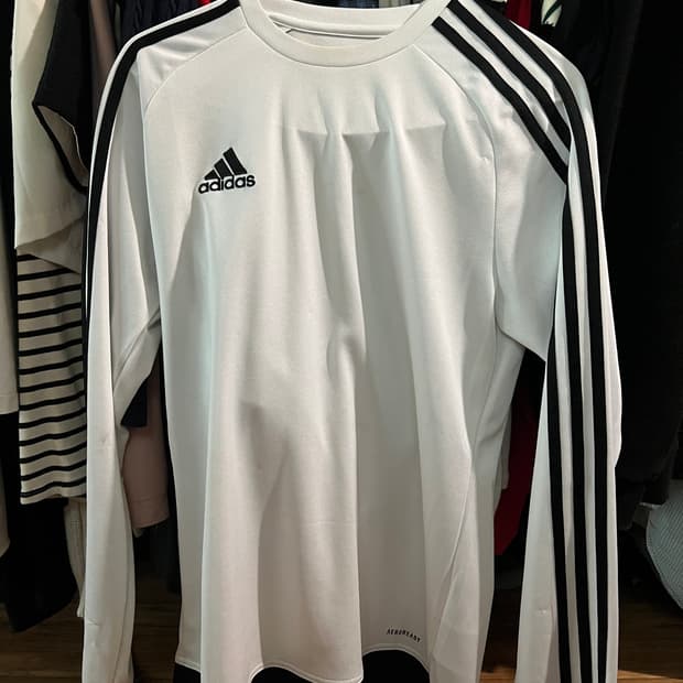 아디다스 롱슬리브