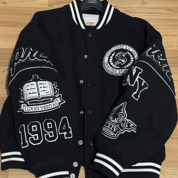 슈프림 바시티 자켓