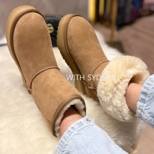 오즈웨어 UGG 어그 2022 클래식 4/3 숏 플랫폼