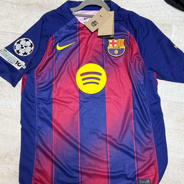 바르셀로나 2526 홈 유니폼 레플리카 더용