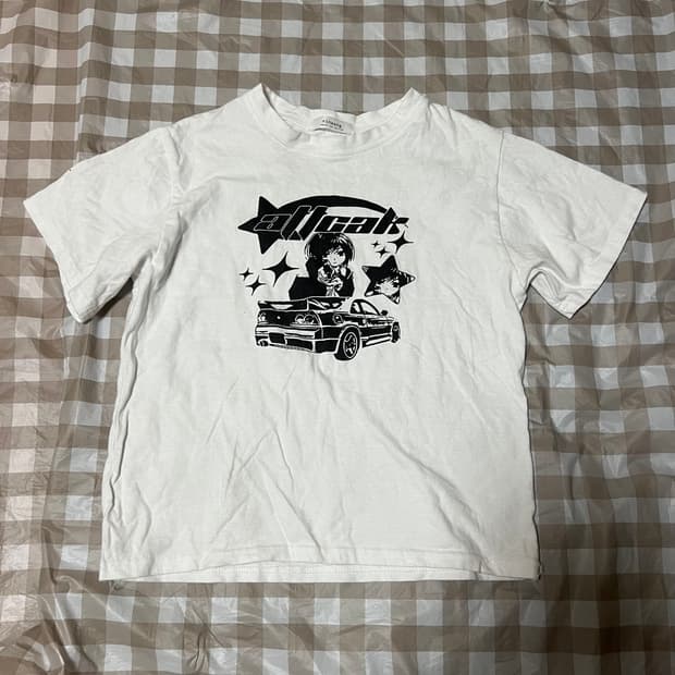 올카즈 보세 크롭 반팔티 화이트 여성 반팔티 셔츠