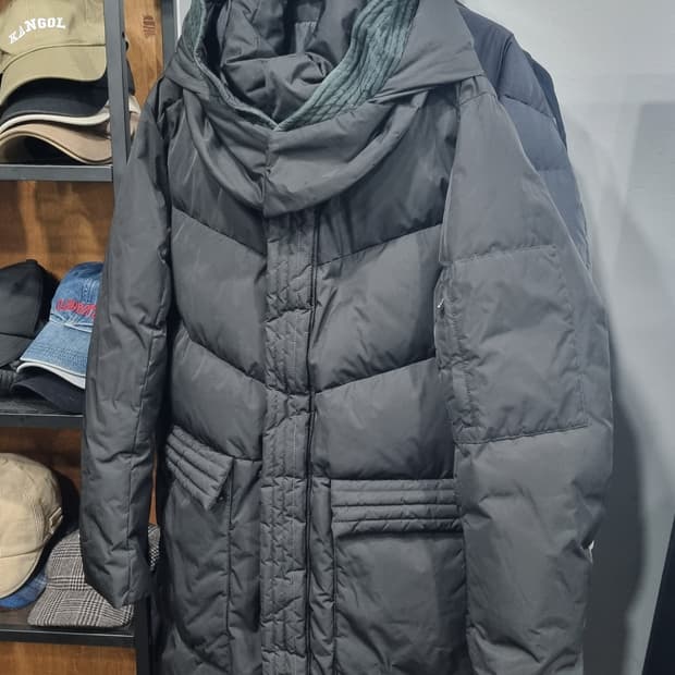 우 영 미 쏠리드옴므)) 거위솜털 람포지퍼 남성 패딩 95