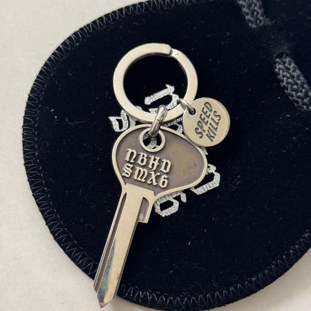 SILVER KEY HOLDER 열쇠 고리
