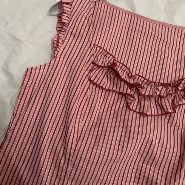 빈티지 프릴 나시 블라우스