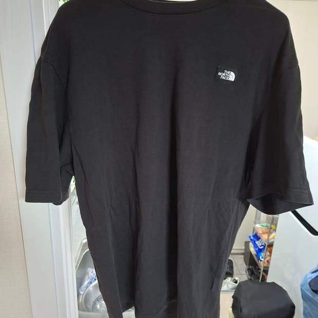노스페이스 블랙 반팔티 루즈핏 105