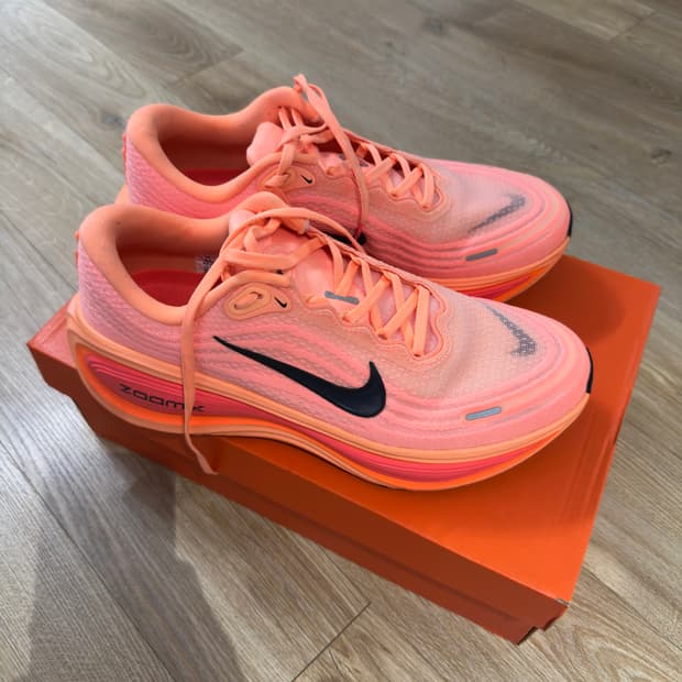 나이키 보메로 플러스 265mm 1회착