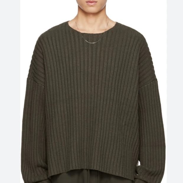 [새상품] 피어오브갓 에센셜 로우 넥 스웨터 잉크 L