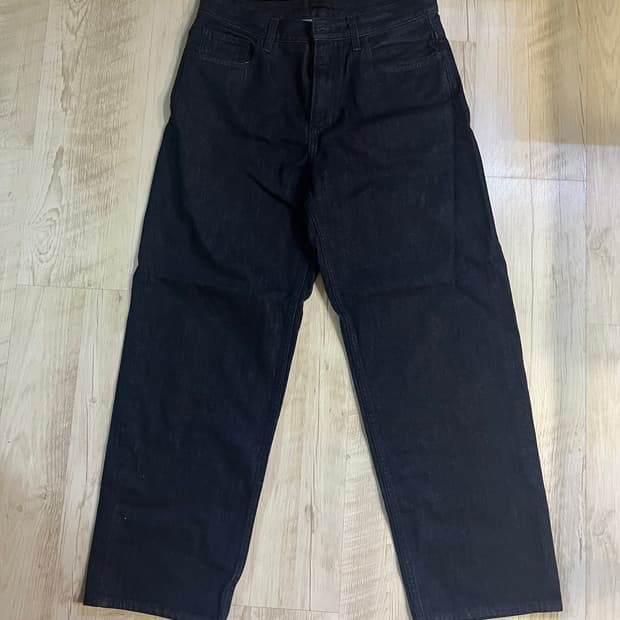 유니클로 와이드 스트레이트 생지