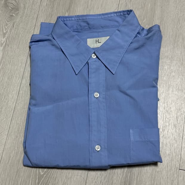 헤릴 수빈코튼 레귤러 카라 셔츠 sax 3사이즈