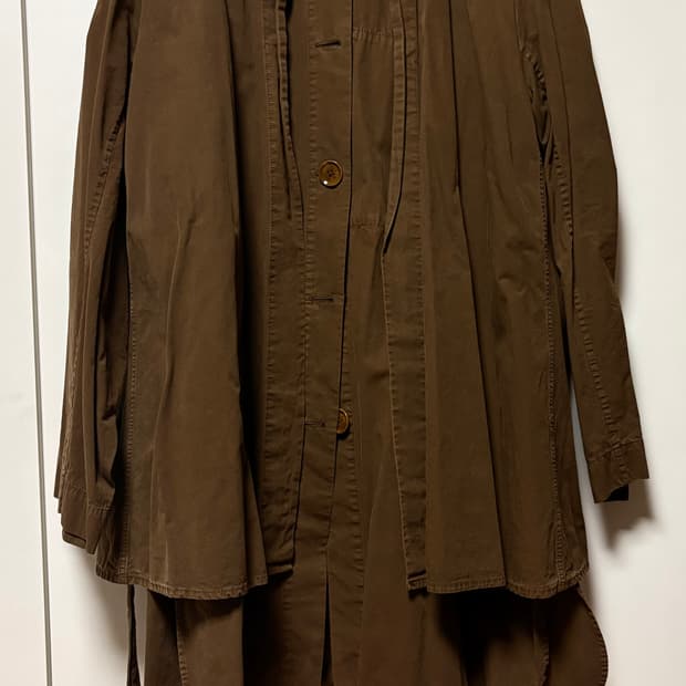 르메르 스톰 플랩 코트 브라운