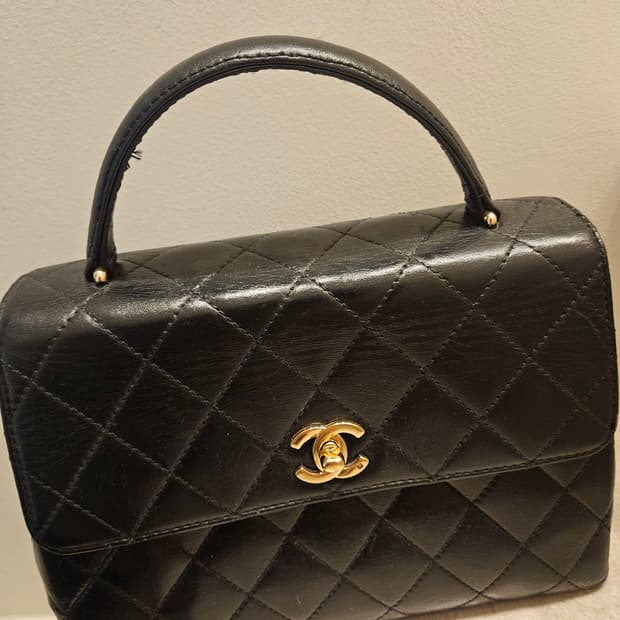 Chanel Vintage Kelly / Top Handle Flap B
