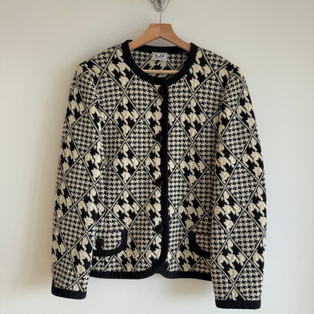 MADE IN ITALY 하운드투스 가디건