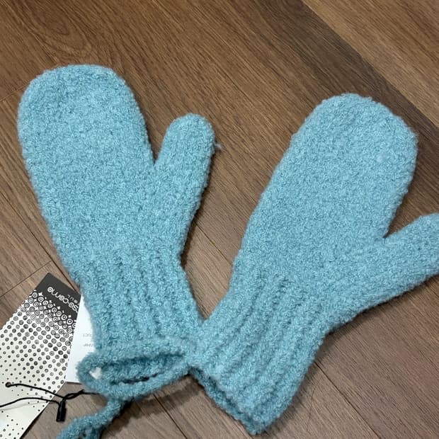 [새상품] 카라코람 장갑 블루