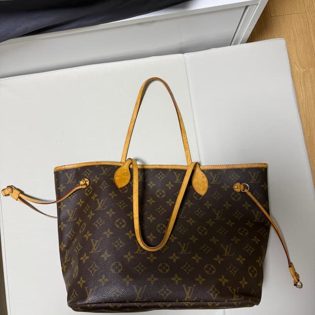 루이비통 네버풀