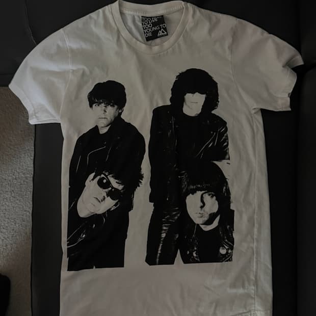 Ramones band tee 라몬즈 밴드티