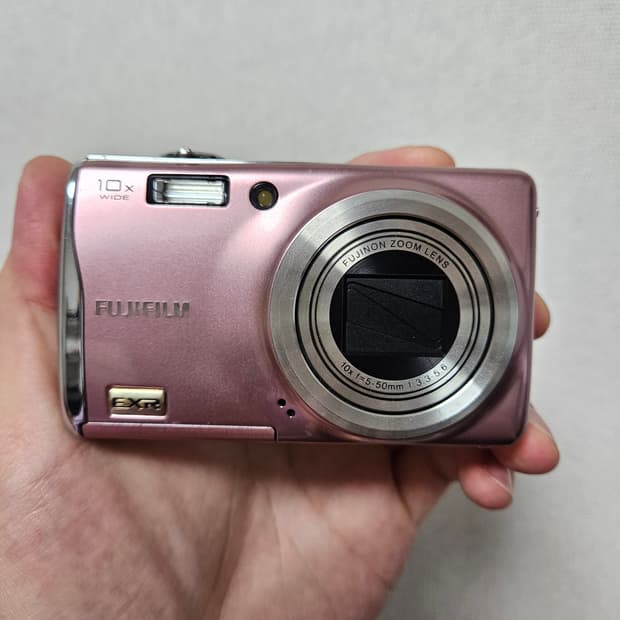[아일릿 원희 디카] 후지필름 파인픽스 F70EXR 핑크 FINEPIX