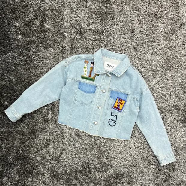 오즈세컨 여성 패치 데님 크롭 자켓 (0)