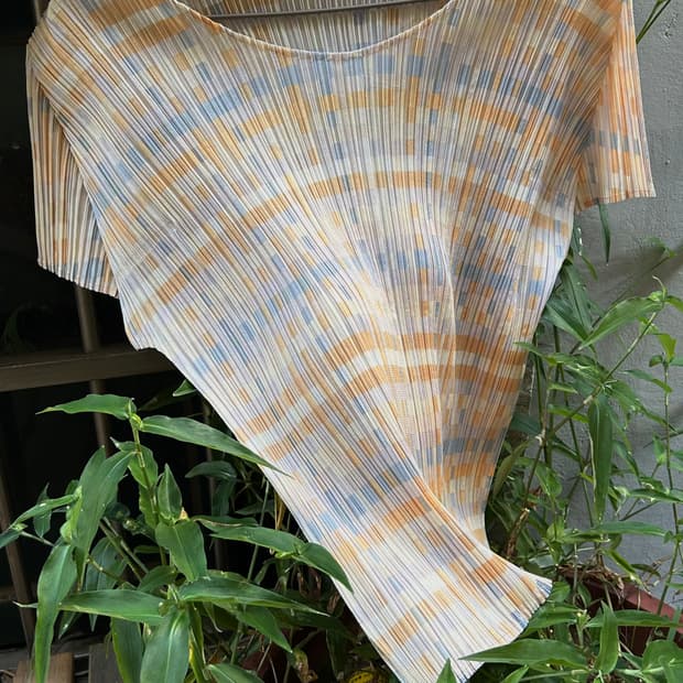 *레어* 이세이미야케 pleats please 옐로우 탑