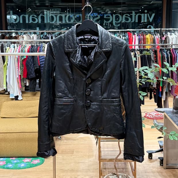 디스퀘어드2 블랙 쉽스킨 덕다운 자켓