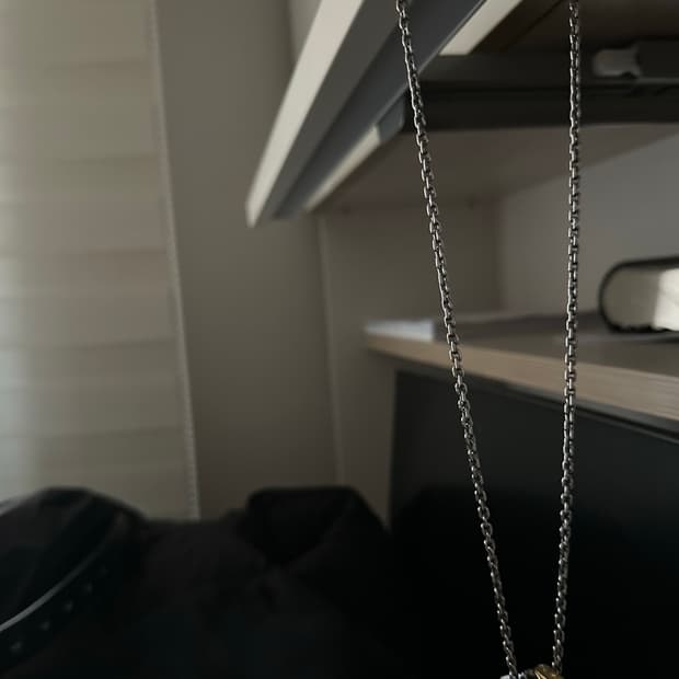 루이비통 남성 모노그램 볼드 목걸이