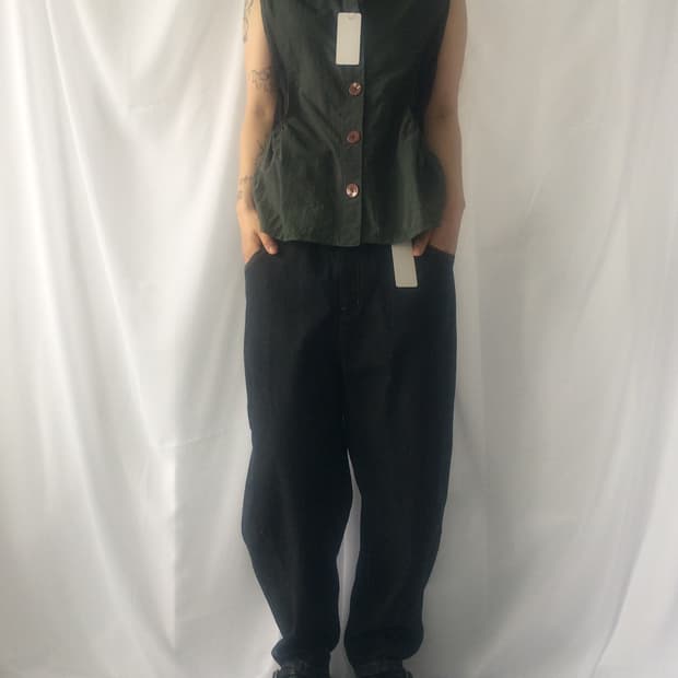 Side mesh point vest