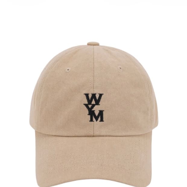 우영미 블랙 로고 볼캡 베이지 - 22FW