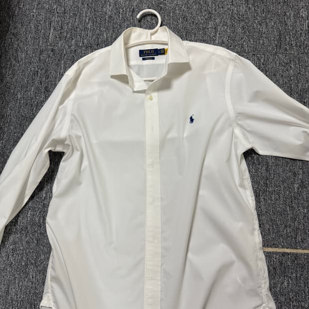 폴로 셔츠